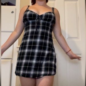 Cute mini dress with tie in front